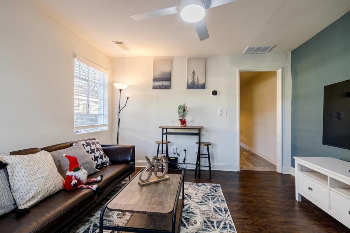 فيلا 5 Min Grant Park With Fenced Yard Parking Pet Friendly أتلانتا المظهر الخارجي الصورة